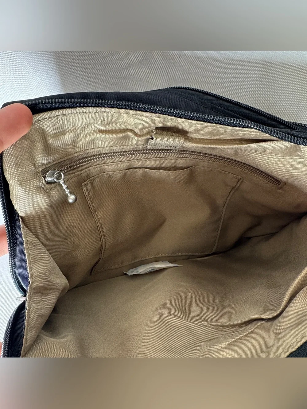 Baggallini criss cross